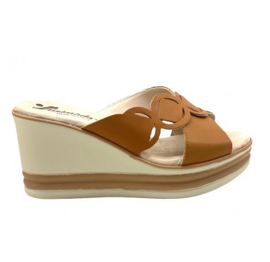 19300/46 susimoda scalzato donna capri